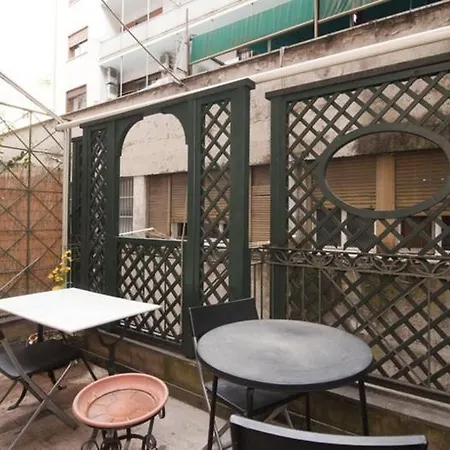 Urban House * Roma